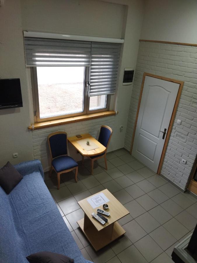 Apartmani Sirmium Sremska Mitrovica Luaran gambar